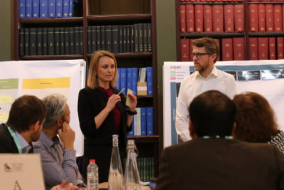 IHub Members presenting 