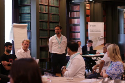 IHub members at an event