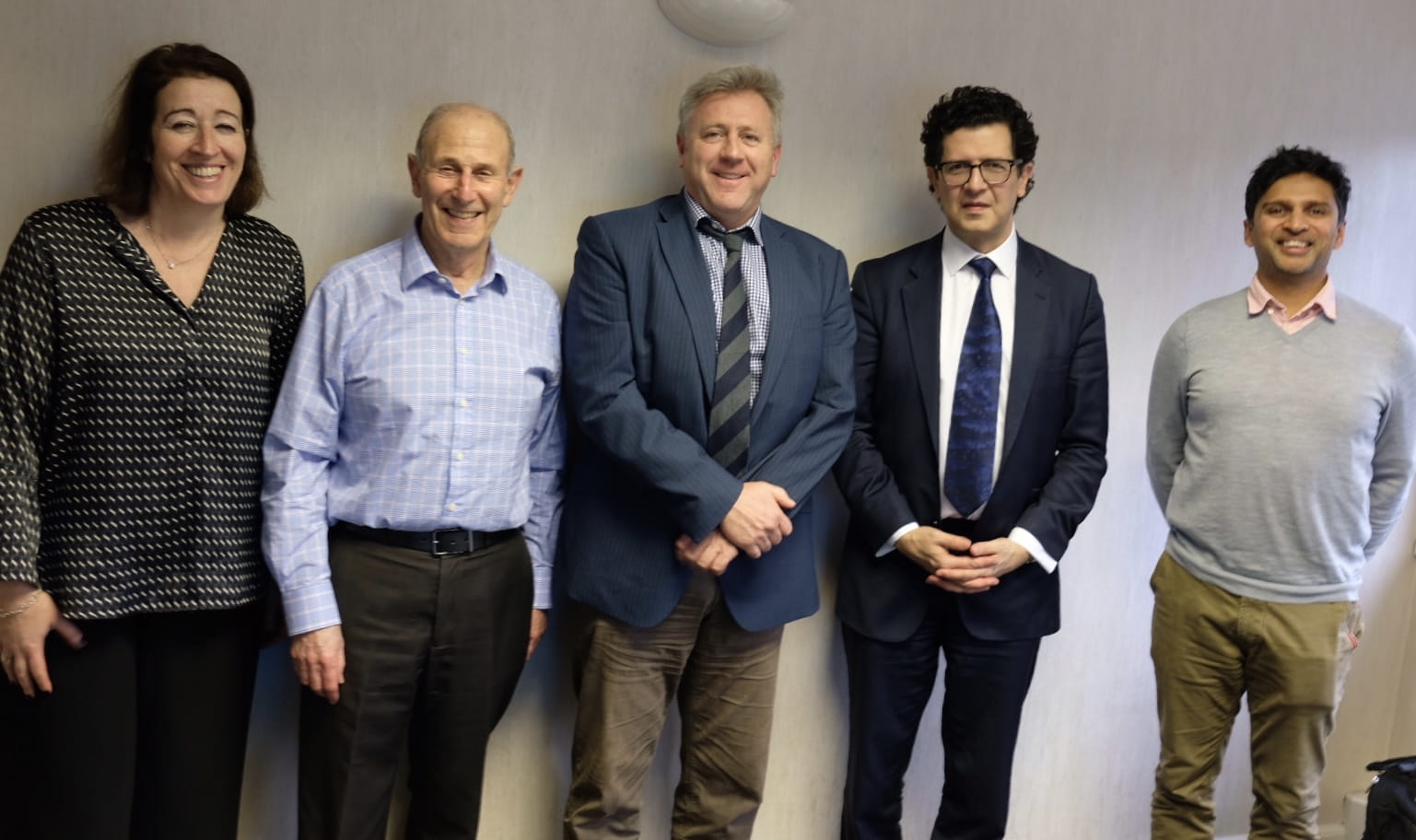 The Rosetrees Trust and the University of Oxford are long-standing supporters of research at the RCS. From left to right: Ann Berger from Rosetrees Trust, Richard Ross from Rosetrees Trust, Professor David Beard, Professor Michael Douek and Vineeth Rajkumar from Rosetrees Trust